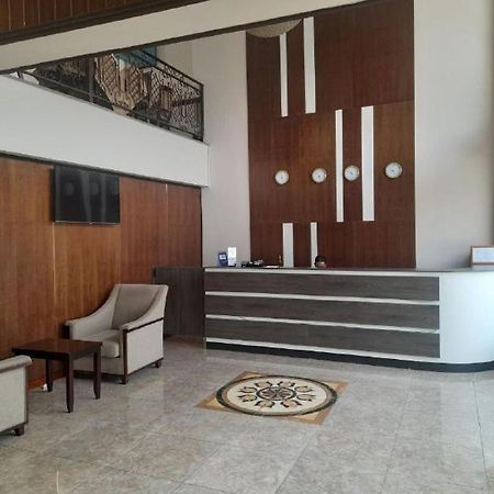 Southern Addis Hotel Экстерьер фото